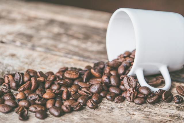 Cafeaua – elixirul zilelor bune