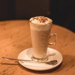 între Ice Coffee și Frappé